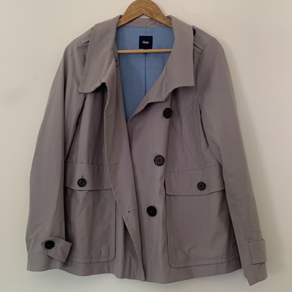 GAP Jacket - Picture 2 of 5